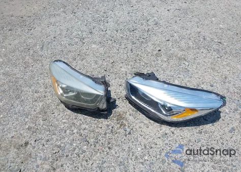 2017 Ford Escape Se из США, поврежденный, VIN 1FMCU0GD3HUD09567